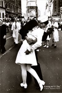 Kiss on VJ Day
